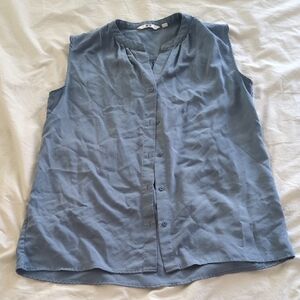 Uniqlo Gray Boxy Button Down Shirt with Mandarin Collar